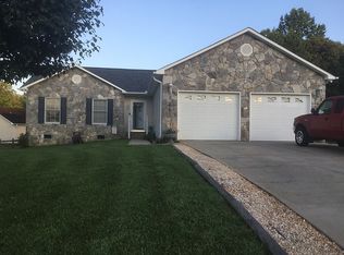 1505 Straight Arrow Ct NW, Conover, NC 28613