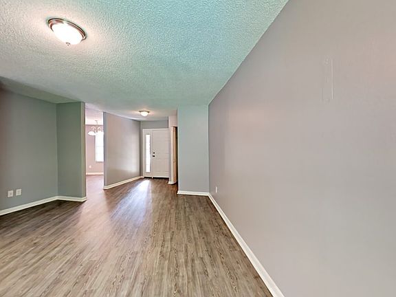3rd image of 8004 Eastleigh Ct