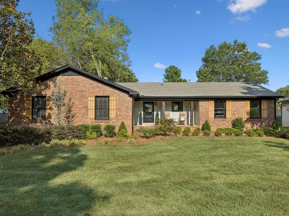 2146 Ravenwood Dr, Murfreesboro, TN 37129
