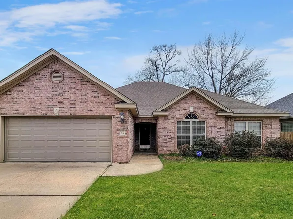 29 Bentley Cir, Little Rock, AR 72210