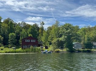 24 West Shore Drive, Tinmouth, VT 05773