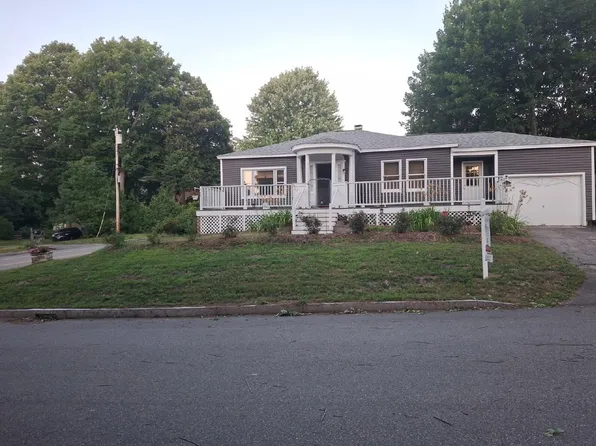 38 Mary Carroll Street, Auburn, ME 04210