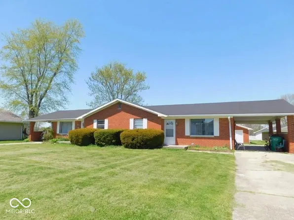 9460-9470 Huggin Hollow Rd, Martinsville, IN 46151