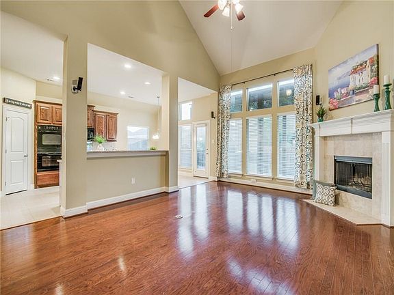 3rd image of 12584 Godfrey Dr