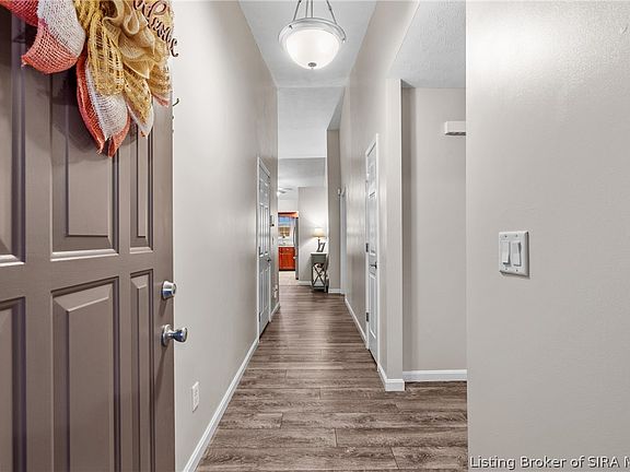 3rd image of 2212 Honeysuckle Way