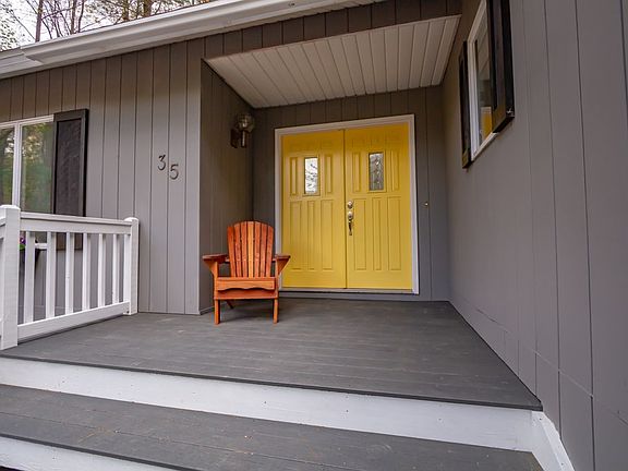 4th image of 35 Fieldstone Dr