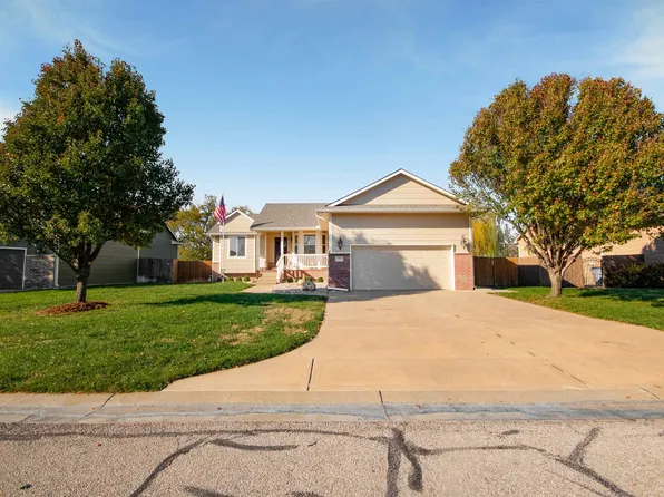 2517 S Prescott Cir, Wichita, KS 67215
