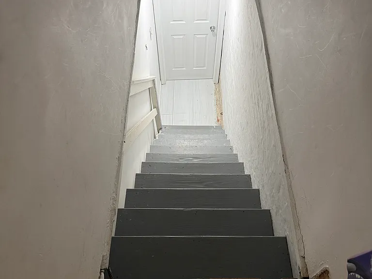1349 W 41st St #1 — Photo 16