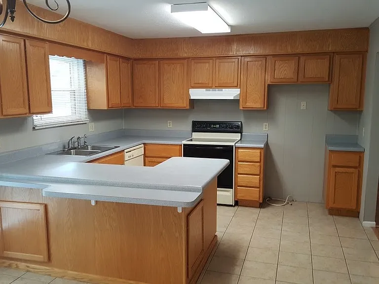 70 Veldt Ln — Photo 10