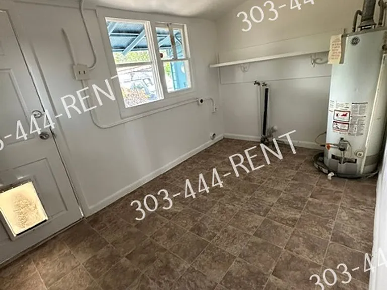 1401 Ingalls St — Photo 9