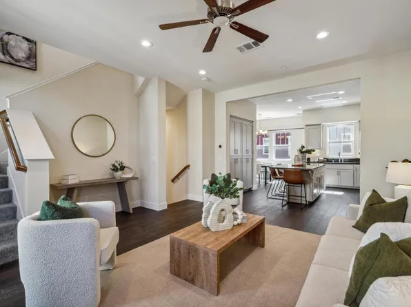 1913 Stella St, Mountain View, CA 94043