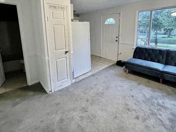 3rd image of 2406 Hermon Ave
