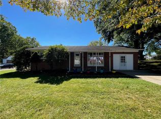 219 Melrose Dr, Hurricane, WV 25526