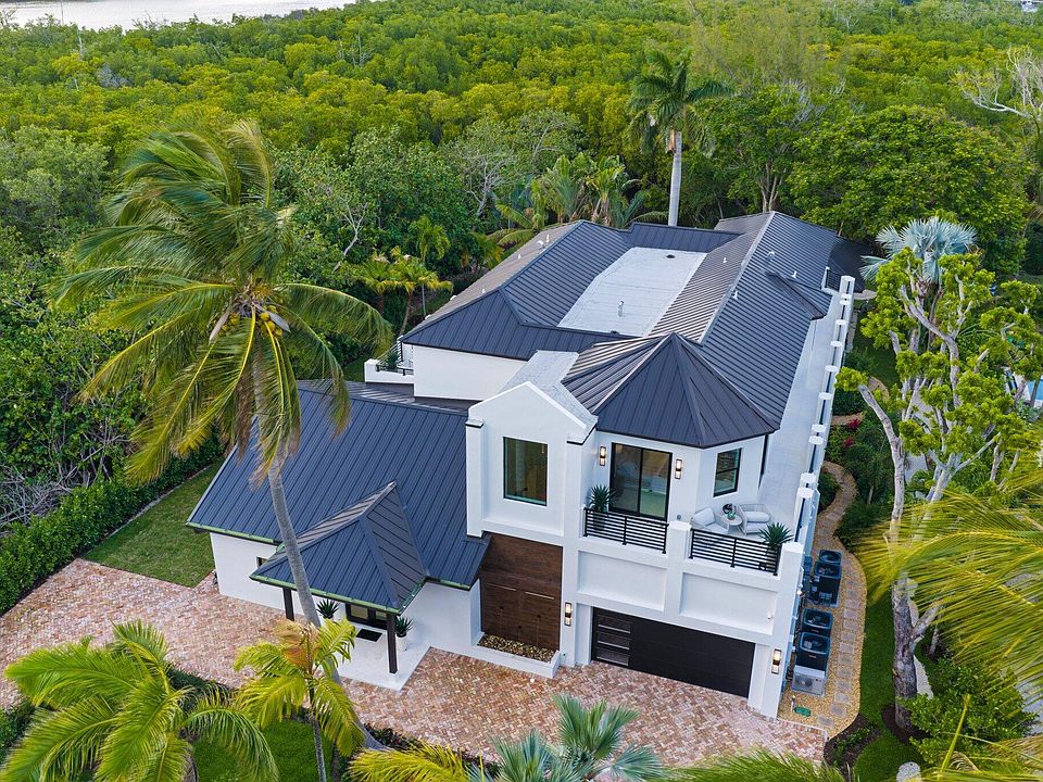 1st image of 23 COCONUT Lane