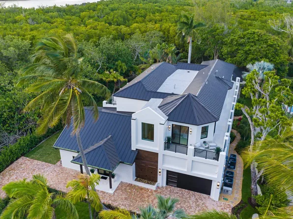 23 COCONUT Lane, Ocean Ridge, FL 33435
