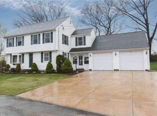 8 Blanche Ave, Cumberland, RI 02864