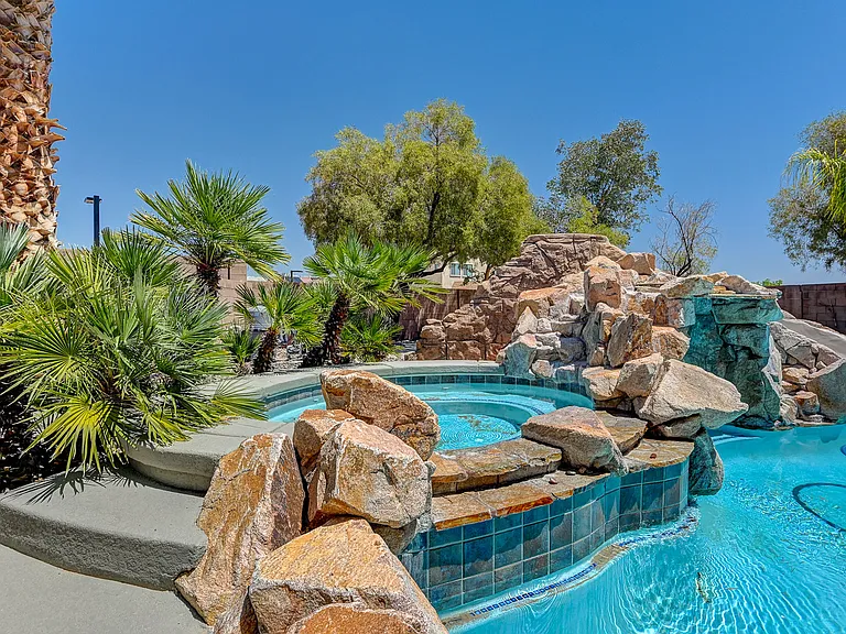 9610 Hawk Cliff Ave37_06012026
