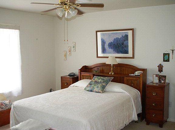 4th image of 1630 Horseshoe Pl
