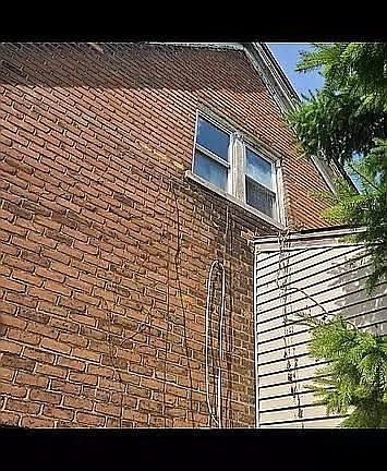 4th image of 2400-1 Hewitt Ave