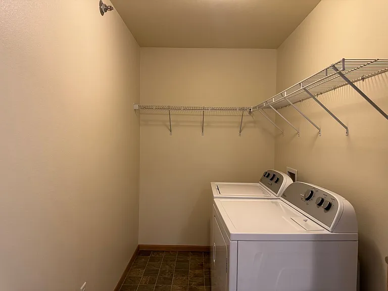 West Lake III Apartments — Photo 128