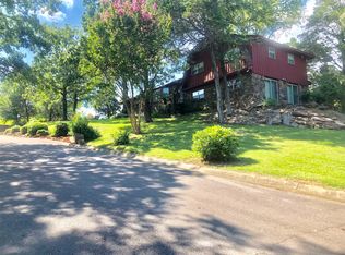 2207 Linda Ln, Van Buren, AR 72956