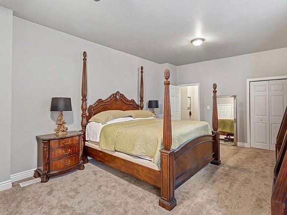 Spacious Master Bedroom
