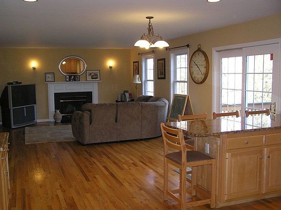 Kitchen to Family Room