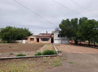 6767 Gato Rd, Canutillo, TX 79835