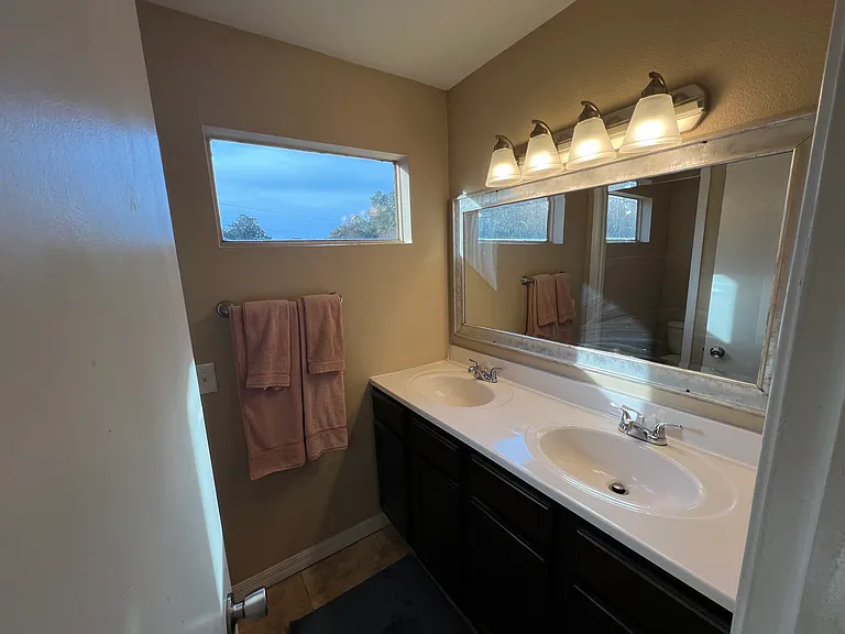3102 Las Brisas Dr — Photo 37