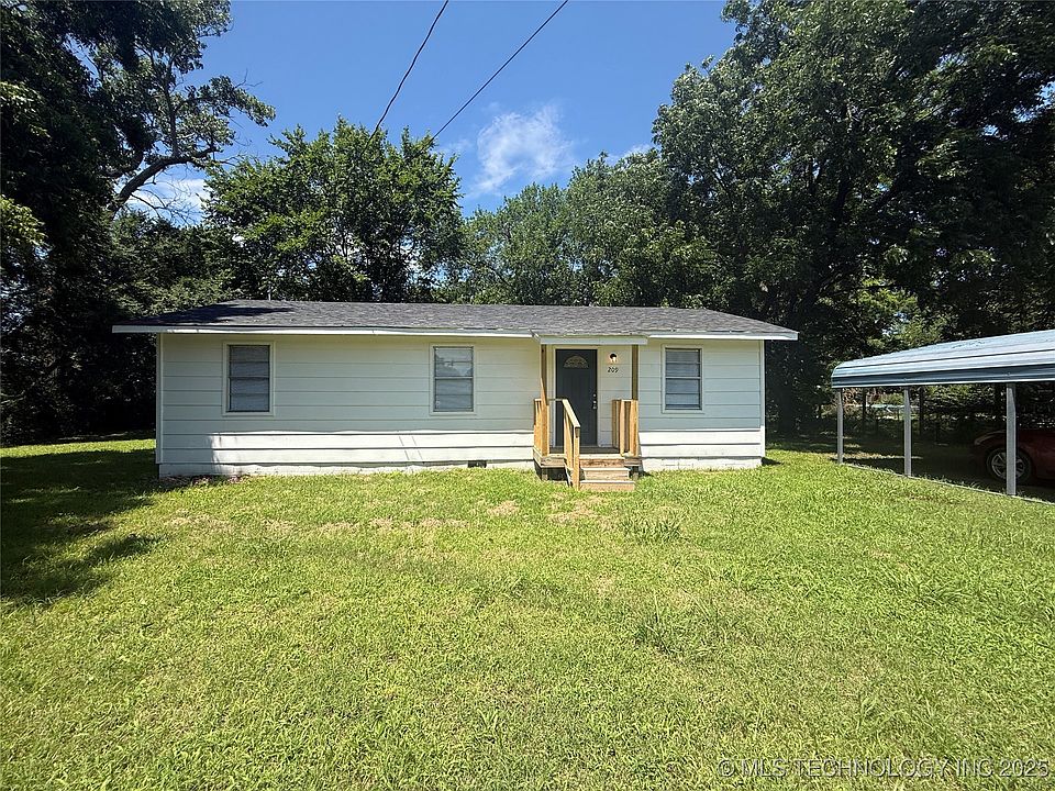 1st image of 209 S 16th St