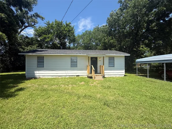 209 S 16th St, Mannsville, OK 73447
