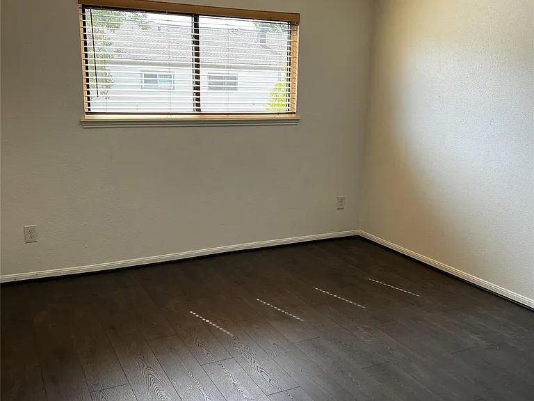 14304 Misty Meadow Ln — Photo 16