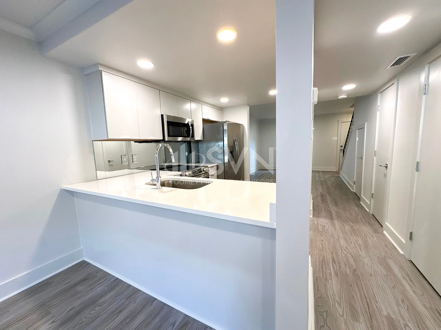 Springhill Oaks - 408 — Photo 4