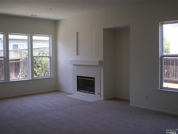 5th image of 1913 Westminster Ln