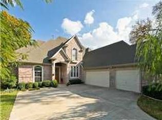 718 N Dove Rd, Grapevine, TX 76051