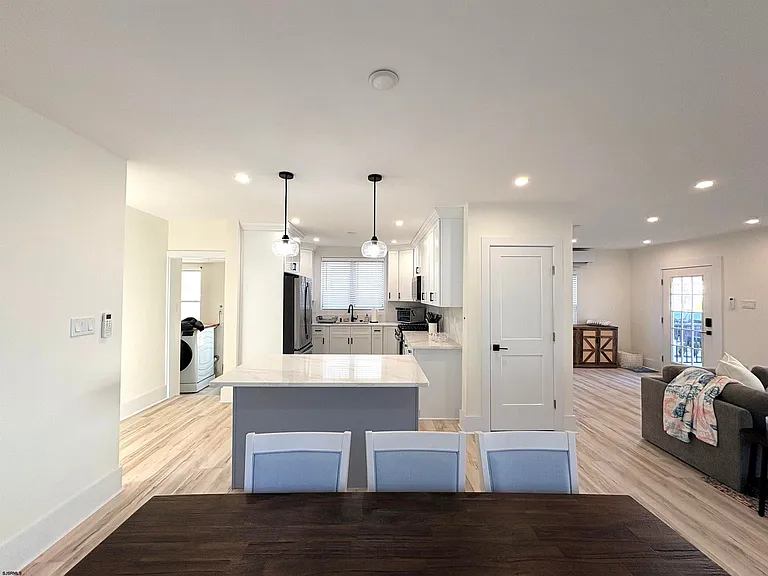 6 N Jasper Ave — Photo 15