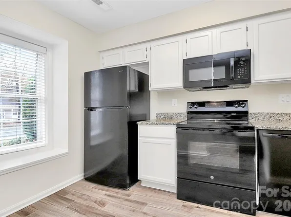 703 Heritage Pkwy, Fort Mill, SC 29715