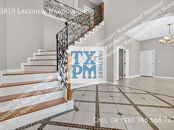 2nd image of 13819 Lakeview Meadow Dr