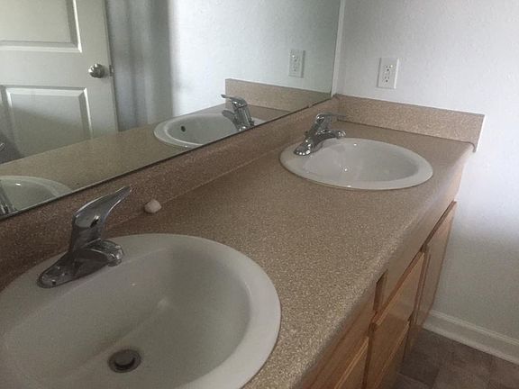 3rd image of 3982 Abraham Ct
