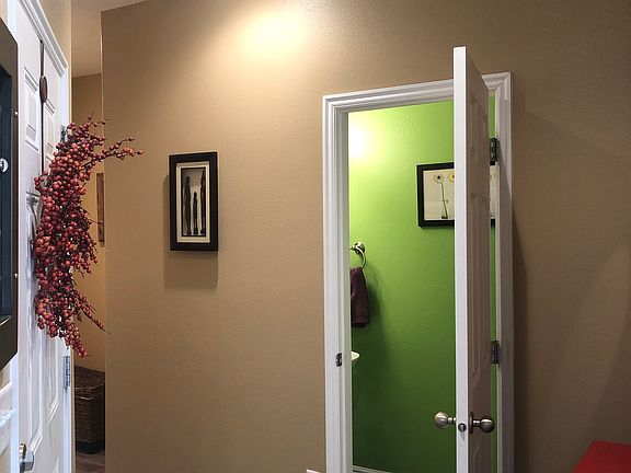 5th image of 9169 S Jordan Oaks Dr