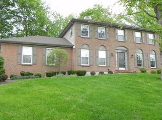 9033 Country View Ln, Loveland, OH 45140