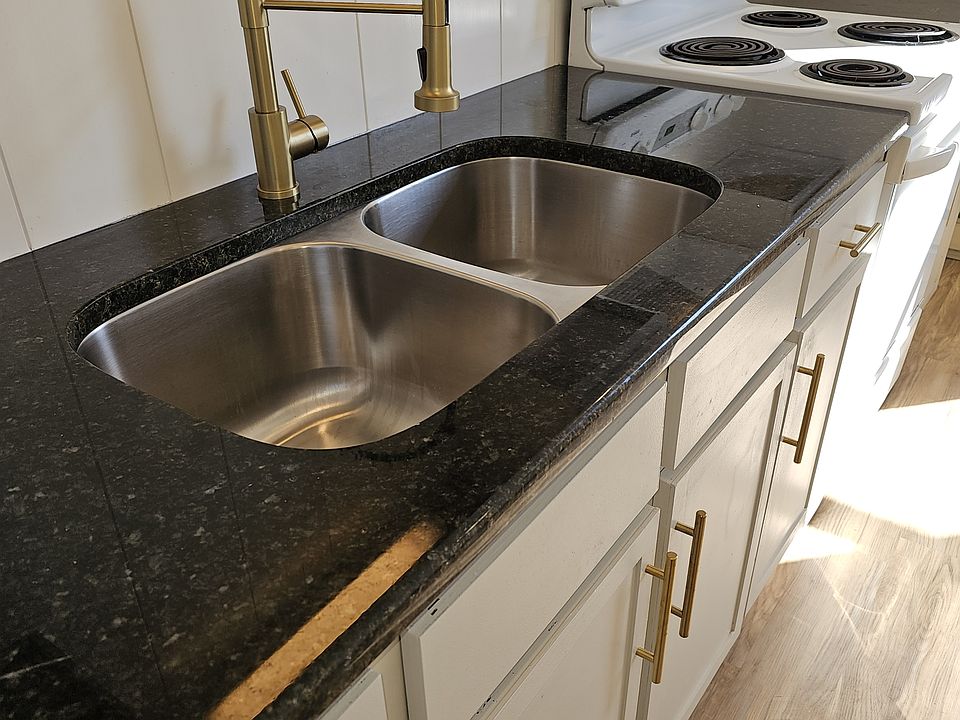 1st image of 303 N Lime St