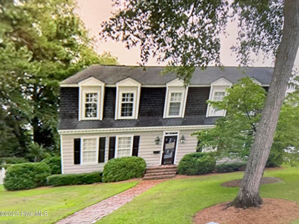 2nd image of 2001 Stanton Road
