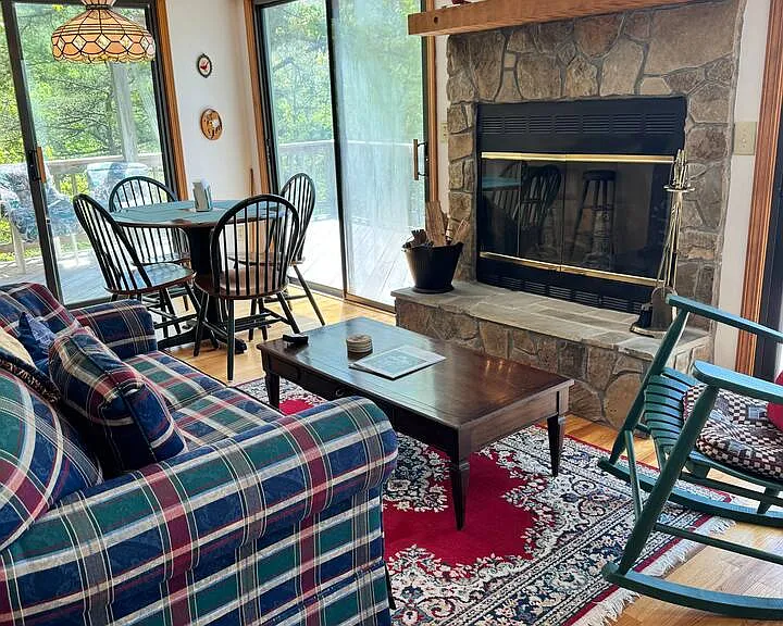 124 Auburn Hill Dr — Photo 11