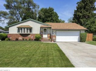 7456 Dawn Haven Dr, Parma, OH