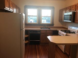 54 Burlington St, Providence, RI 02906