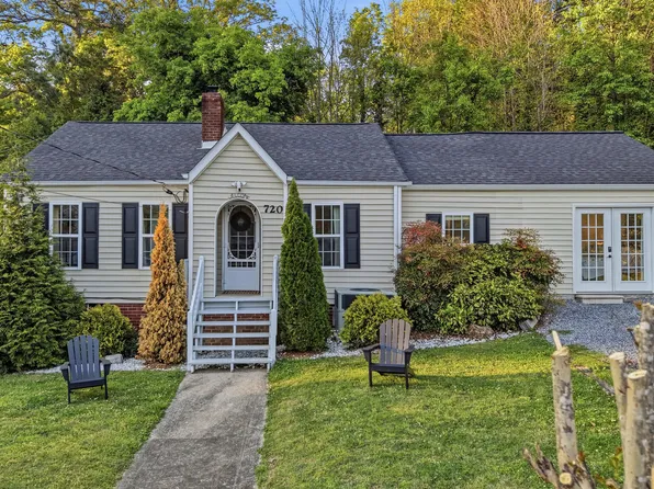 720 Vernon Ave, Dalton, GA 30720