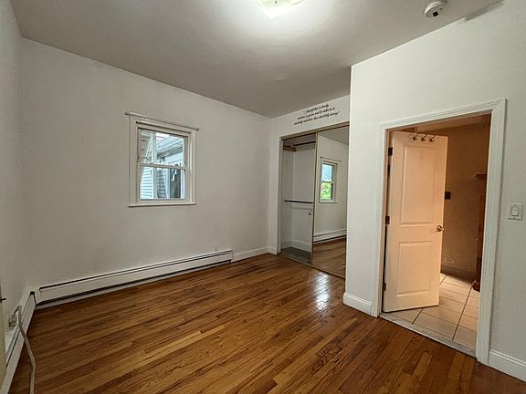 5th image of 15 Grant St #2