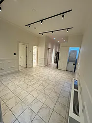 Rented by KNOCKKNOCK LLC