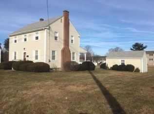 22 Slater St, Webster, MA 01570